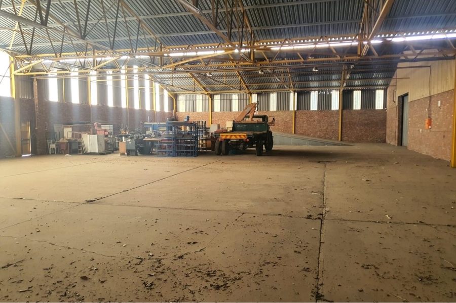 To Let commercial Property for Rent in Perseverance Industrial Eastern Cape